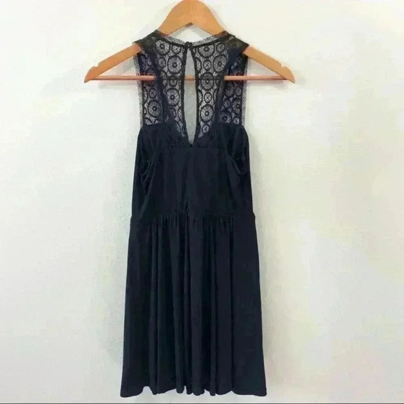 BCBGeneration lace trapeze dress - Picture 3 of 4